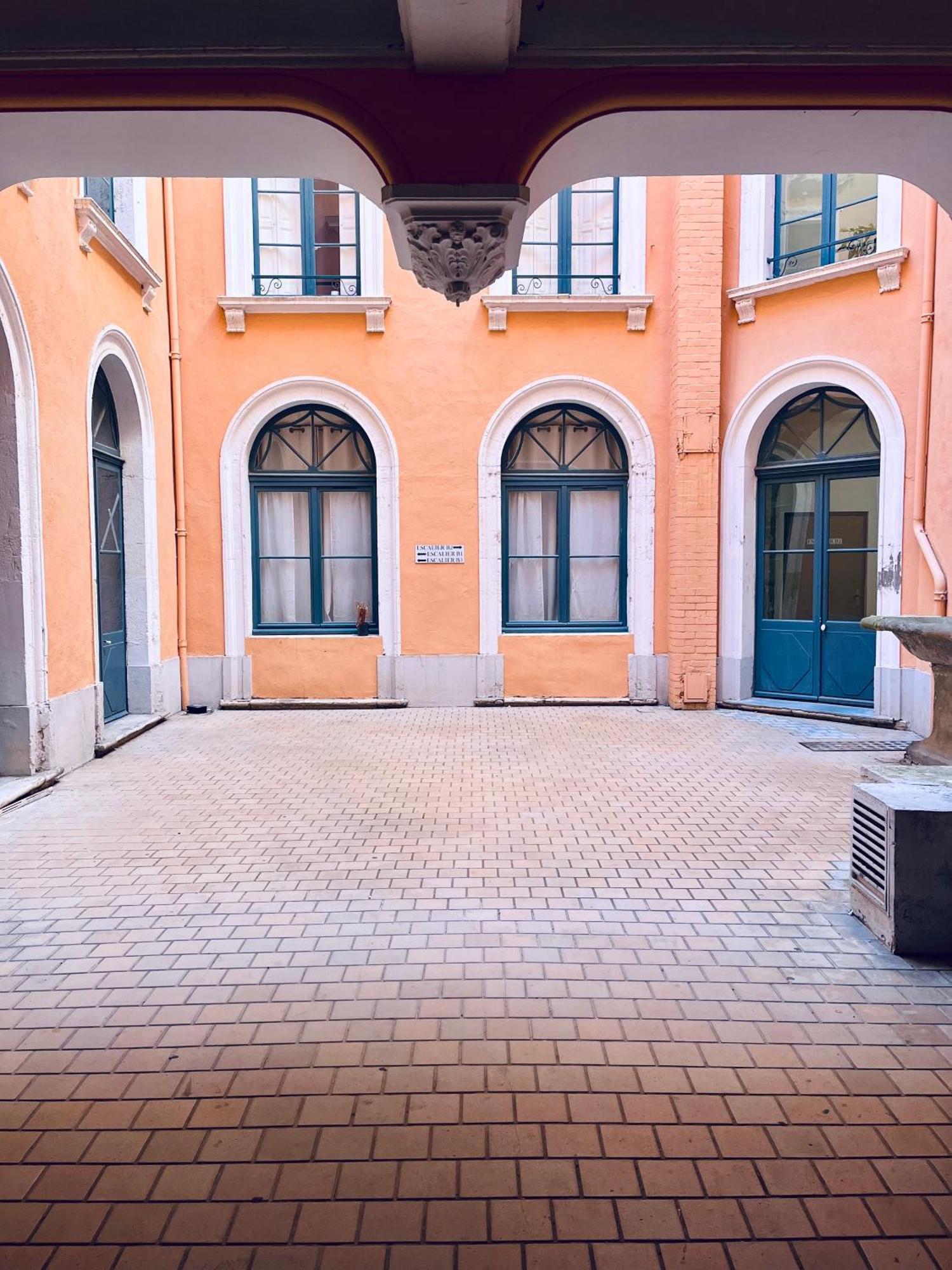 Appartement Chez Rose Narbonne Bagian luar foto